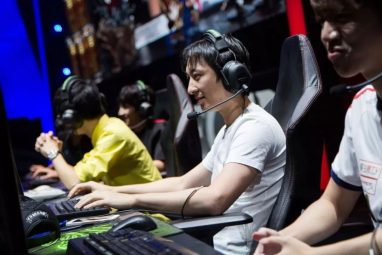 im电竞玩法解说 3 电子竞技主要可分为两大类