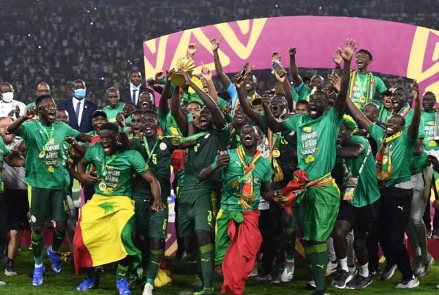 【解码世界杯A组】不过尔尔 谈“荷”争冠 4 【解码世界杯A组】不过尔尔 谈“荷”争冠