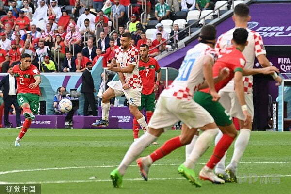 世界杯-摩洛哥0-0克罗地亚 布努神扑阿什拉夫远射造险 6 世界杯-摩洛哥0-0克罗地亚 布努神扑阿什拉夫远射造险