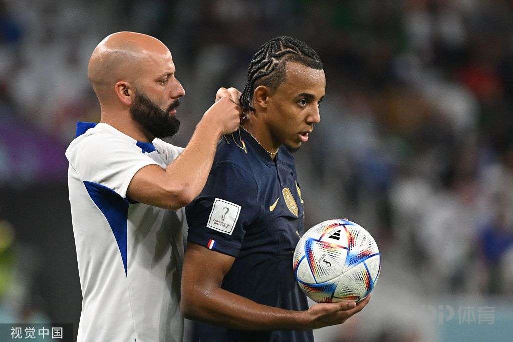 世界杯-法国3-1波兰 姆巴佩2球1助吉鲁破门加冕队史射手王 9 世界杯-法国3-1波兰 姆巴佩2球1助吉鲁破门加冕队史射手王